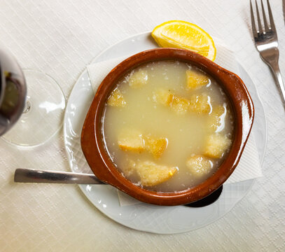 Sopa de picadillo is a traditional Spanish dish from Andalusia