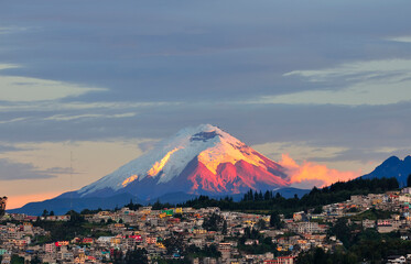 Cotopaxi majestic over the urban skyline. © Fabricio Burbano