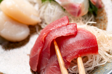 新鮮なマグロのお刺身