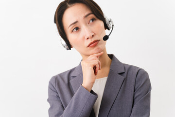 若い女性のオペレーター　ビジネスイメージ..