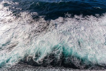 Dynamic Ocean Waves with White Foam