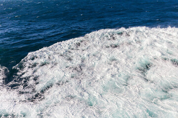 Dynamic Ocean Waves with White Foam