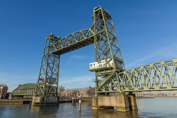 The Hef is the popular name for the Koningshavenbrug, a railway lifting bridge over the Koningshaven.