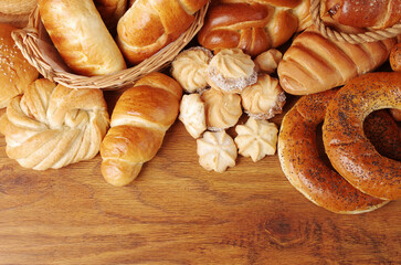 Baked goods and bakery products on the kitchen table.