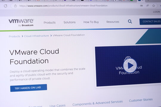 Vmware cloud foundation web interface with product features and options