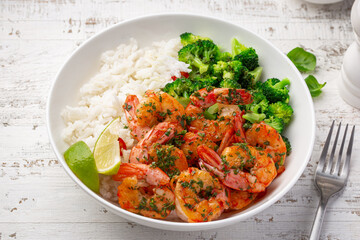 bowl with rice, grilled shrimps and broccoli