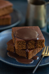  gingerbread cake with caramel toffee sauce