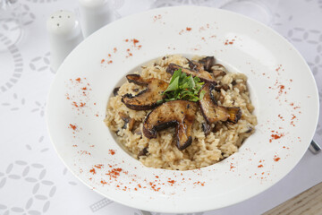 Creamy Parmesan Gourmet Mushroom Risotto. Perfect gluten free Italian meal option.	
