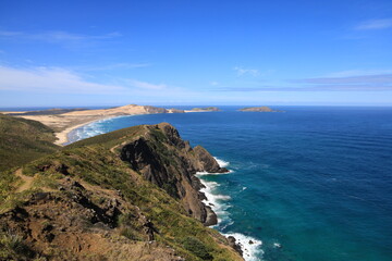 Obraz premium Cape Reinga is the northwestern most tip of the Aupōuri Peninsula, at the northern end of the North Island of New Zealand
