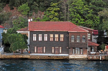 Obraz premium Istanbul, Turkey. October 2, 2011. View of a historical mansion on the Bosphorus in Istanbul, Turkey