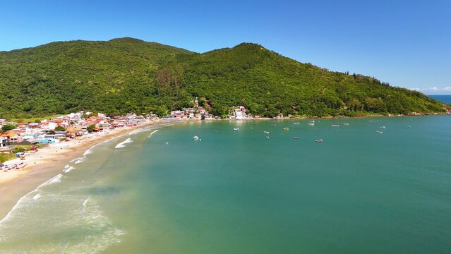 Praia do P&acirc;ntano do Sul, em Florian&oacute;polis - SC