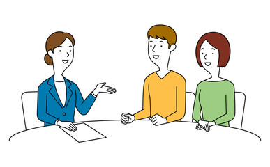 女性の相談員にアドバイスを聞く男女