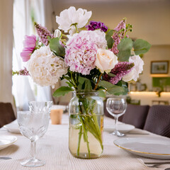 美しい花　フラワーアレンジメント