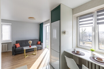 Bright Studio Apartment with Cozy Dining Area