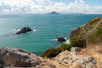 Obraz premium 青い海と岸壁の風景 愛知県 