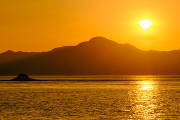 Naklejka premium 夕暮れの海