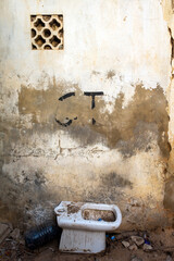 graffiti sur un mur dans une rue de Dakar au Sénégal en Afrique