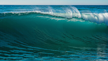 Blue sea with extreme waves 