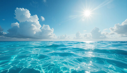 Naklejka premium Sunlit Ocean Waves