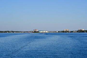 Fototapeta premium Winter Boating in Orange Beach, Alabama