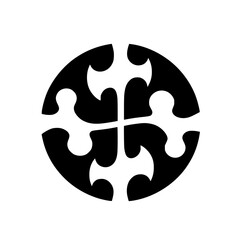 Monochrome Maltese Cross: Circular Design