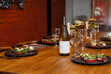 table setting for