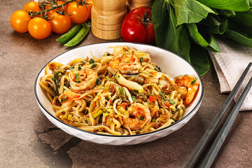 Pad Thai - noodles with prawn