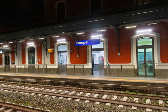 A platform at Pompeii train station, Campania