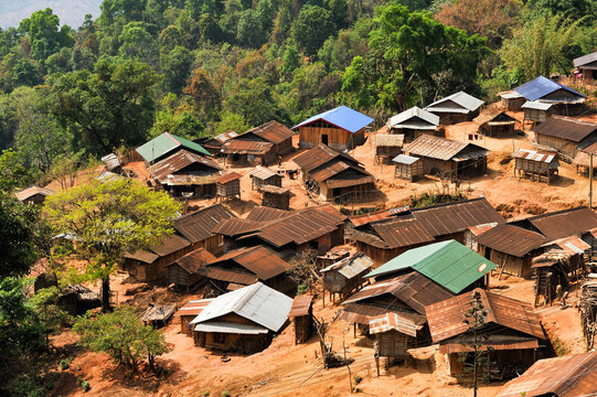 Akha tribe village in the mountains surrounding Muang La, Oudomxay Province, northwestern Laos