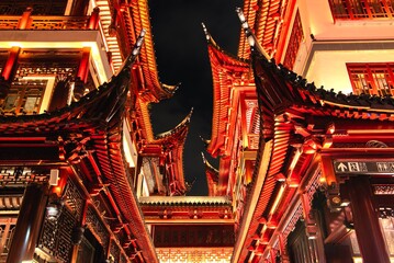 Stunning reddish roofs of Yu Garden (Garden of Happiness) at night, Shanghai