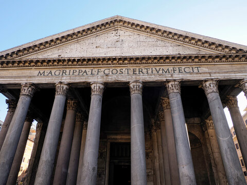pantheon Piazza della rotonda rome detail