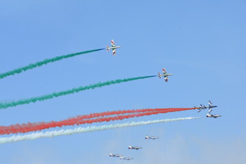 tricolore show aereo rimini italia