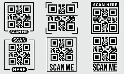 Fototapeta premium Scan QR code black icon set isolated on transparent background. Digital barcode scanning qr code sign for smartphone, payment, mobile app. Flat or line vector collection. Scan me phone tag symbol.