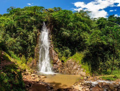 Catarata de tirol la merced chanchamayo