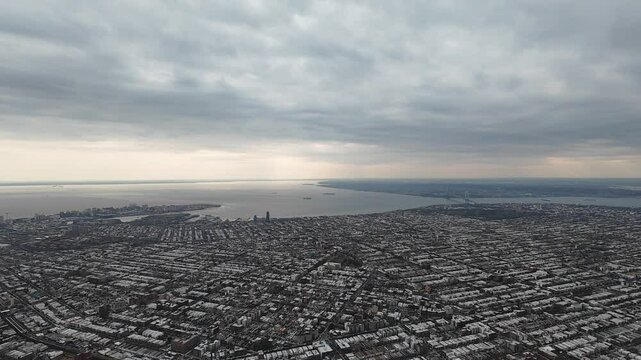 This is a direct stream copy of the original footage. 1, 600 feet above Brooklyn