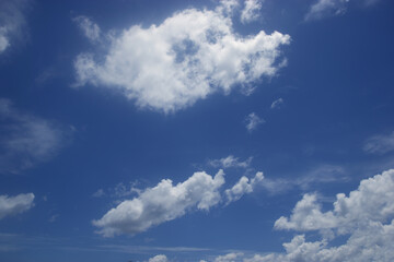 blue sky cloud gradient light white background.