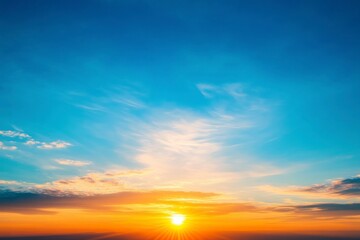 Obraz premium Brilliant Sunrise Sky with Golden Rays and Soft Clouds