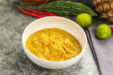 Inchian cuisine - chicken cashew curry