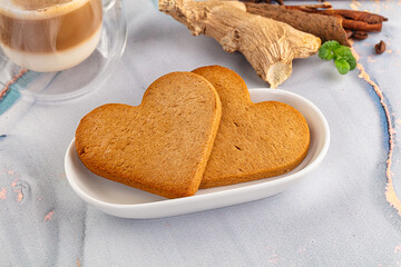 Sweet ginger cookies for snack