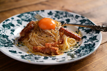 ライスパスタのカルボナーラ