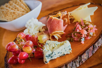Charcuterie Plate with Crackers