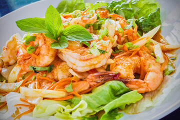 shrimp stir fry with mixed vegetables