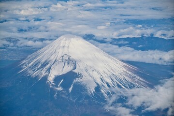 飛行機からの富士山