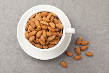 Almond is a deciduous tree in the rose family. It grows to about 6 meters in height and has lanceolate leaves with serrations.
