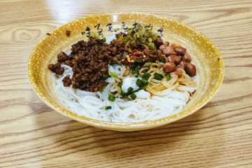 Asian low-fat healthy food, pork and peanut rice noodles, Chinese small restaurant, small business