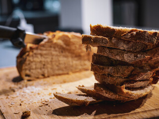brot frisch anschneiden