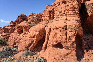 Fototapeta premium Red rock formations in the Valley of Fire State Park, Nevada, USA.
