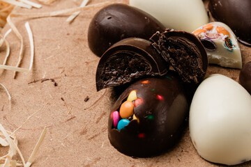 Ovos de Pacoa Artesanal