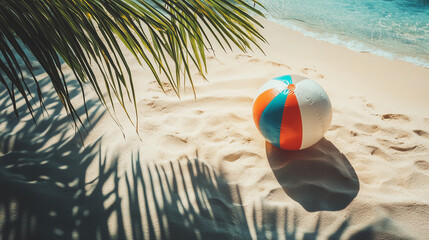 Obraz premium View on tropical beach with an inflatable beach ball, summertime vibes. Tropical travel destination, mockup for poster, advertisement. Travel industry background. Summer beach.