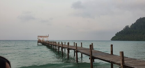 Fototapeta premium pier in the sea